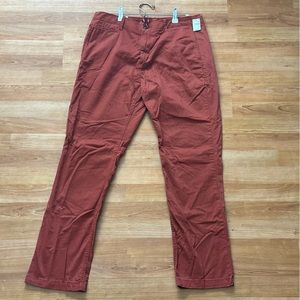 Gap  lived in twill pants NWT 34x30